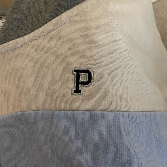 Victoria’s Secret Pink Sweatshirt - Picture 4 of 9